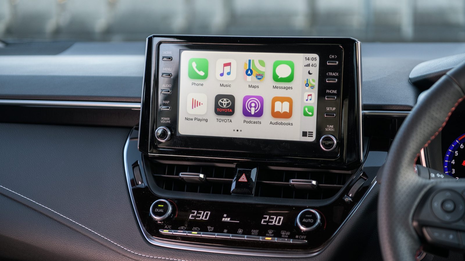 Як працює Apple CarPlay: ТОП-5 корисних додатків для кожного водія